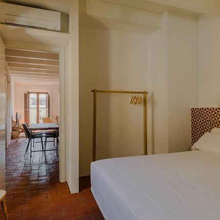 Flateli Santa Clara 01 Apartment Girona Bagian luar foto